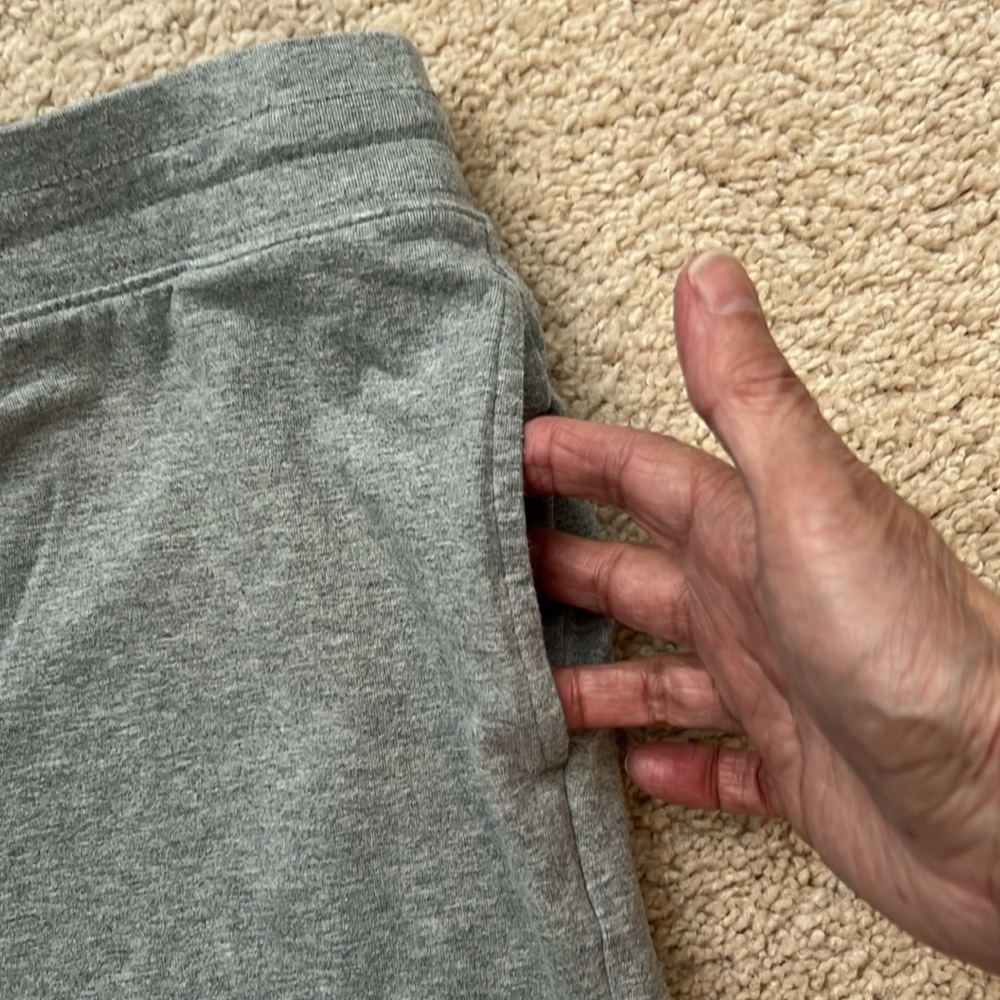 Women basketball 🏀 pants - Picture 2 of 5